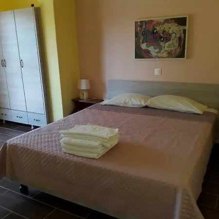Petasos 1 Apartment *