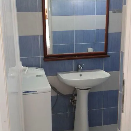 Apartment Petasos 1 *